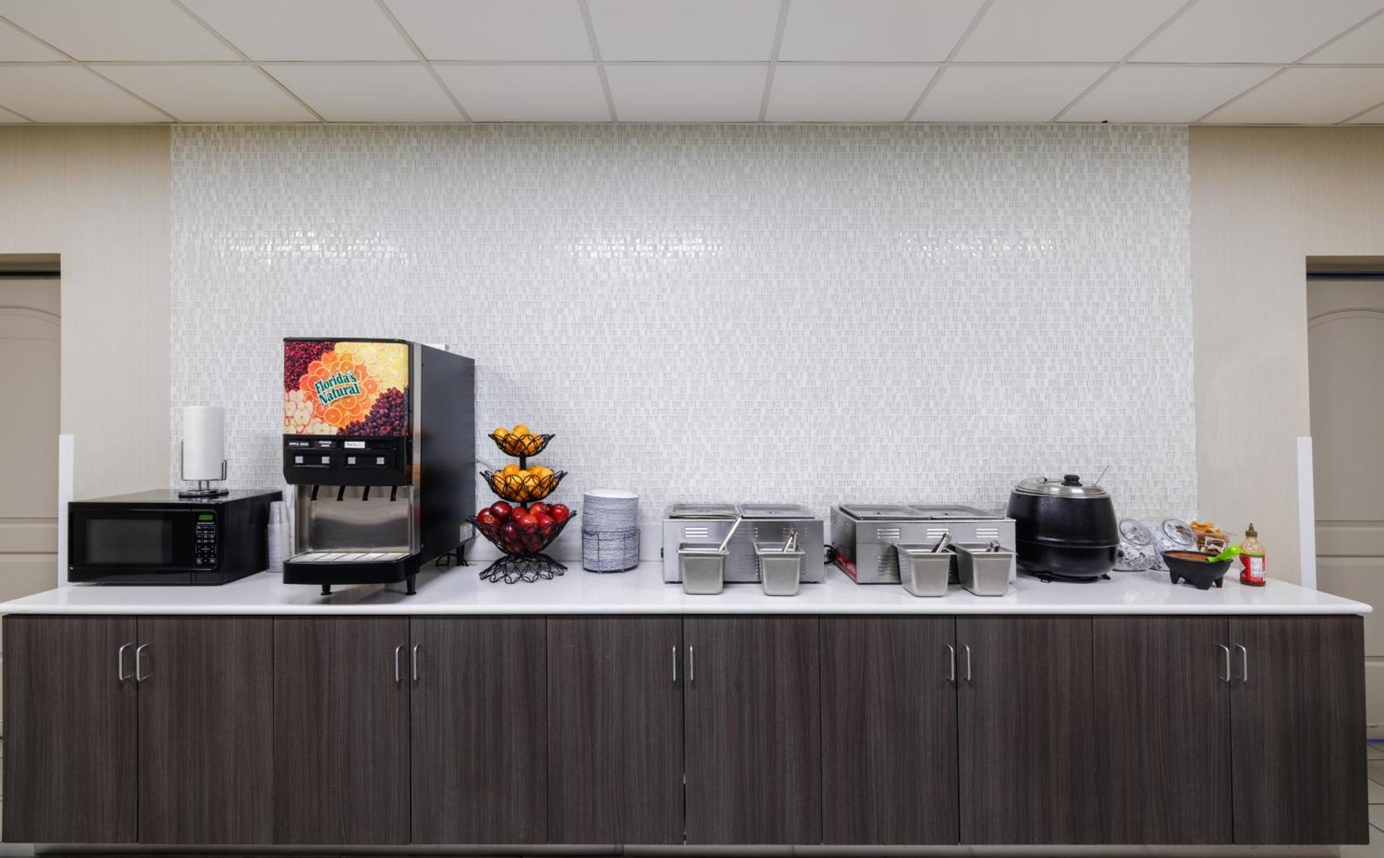 La Quinta Inn & Suites By Wyndham Fort Collins, Colorado Экстерьер фото