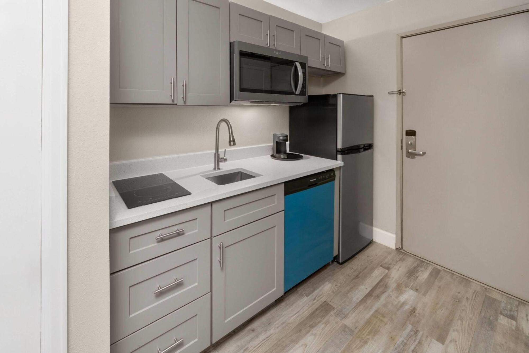 La Quinta Inn & Suites By Wyndham Fort Collins, Colorado Экстерьер фото